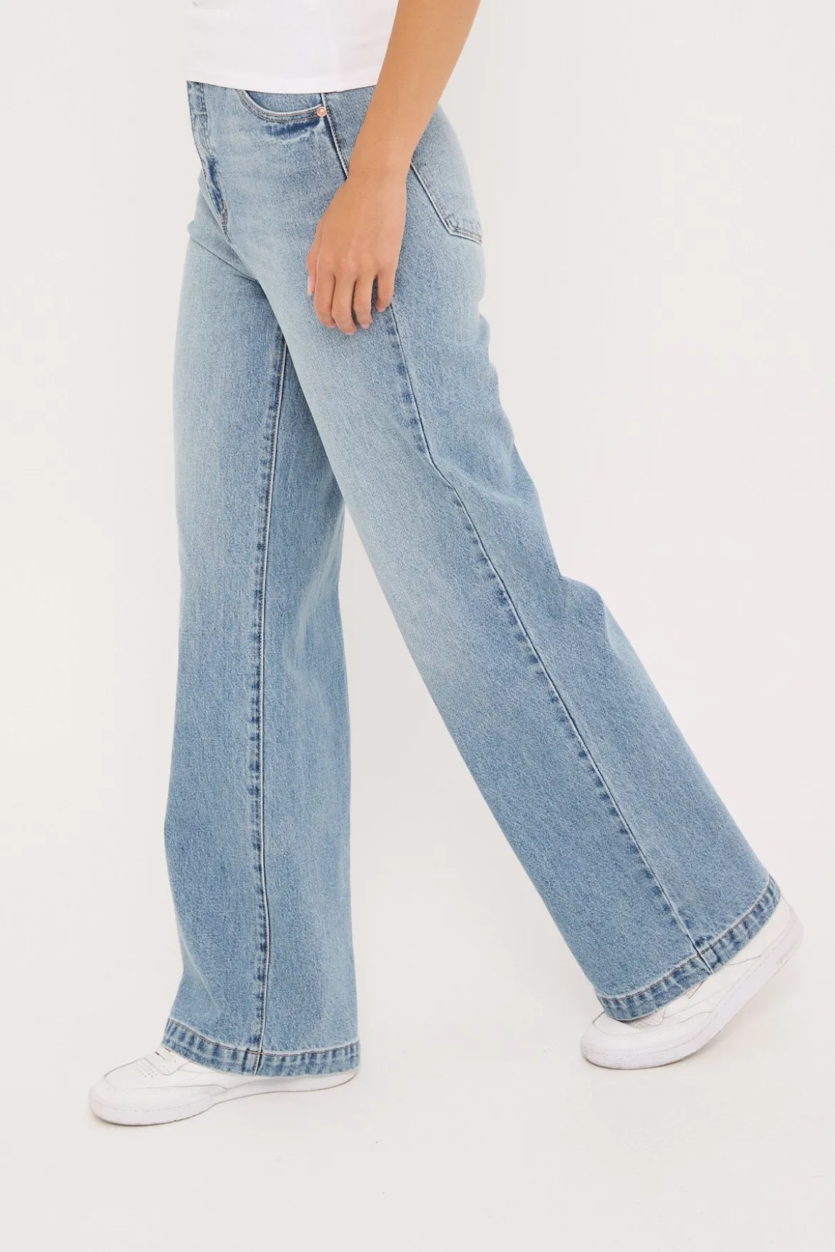 94 High & Wide Jean Liv
