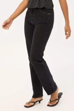 94 High Waisted Straight Jean Cara Organic Black