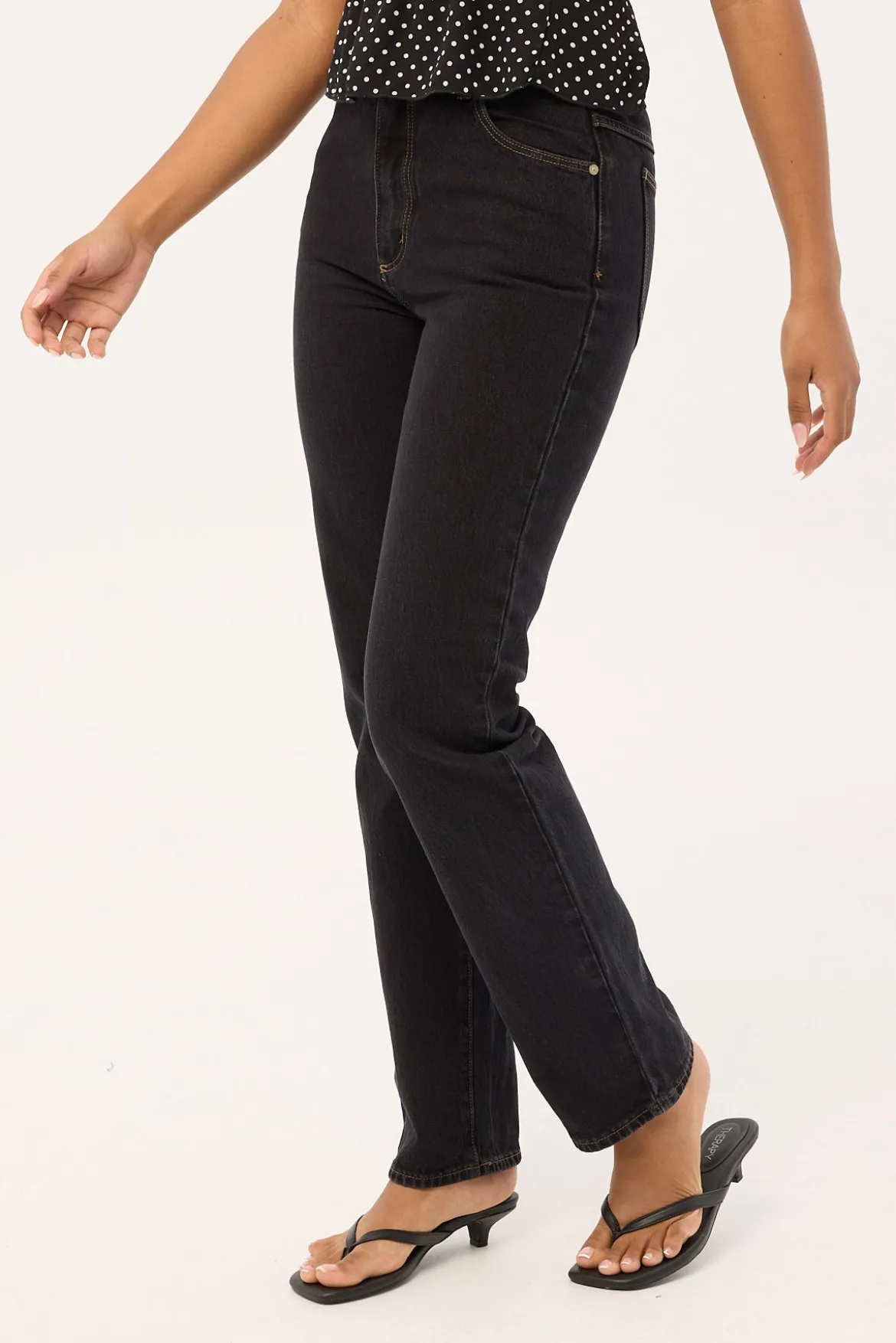 94 High Waisted Straight Jean Cara Organic Black
