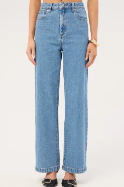 94 High Wide Petite Jean Debbie Blue