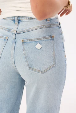 94 High Wide Petite Jean Jessie Blue