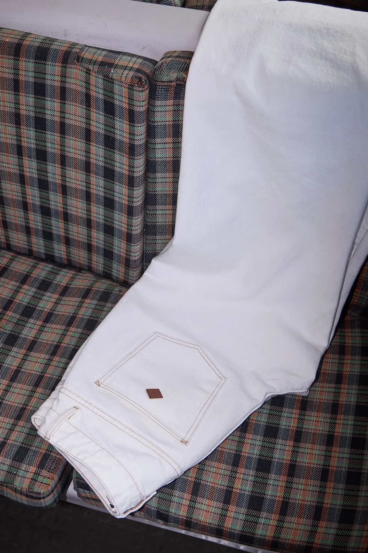 99 Low Baggy Jean Porcelain RCY Off White
