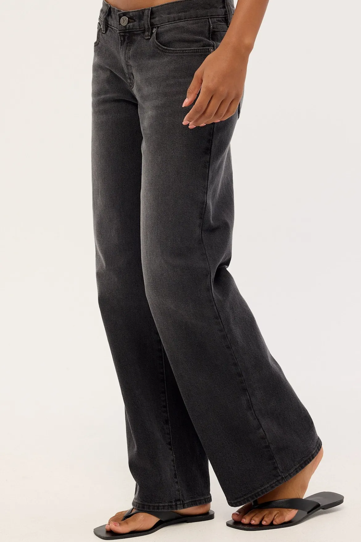 99 Low Wide Jean Shanae Black