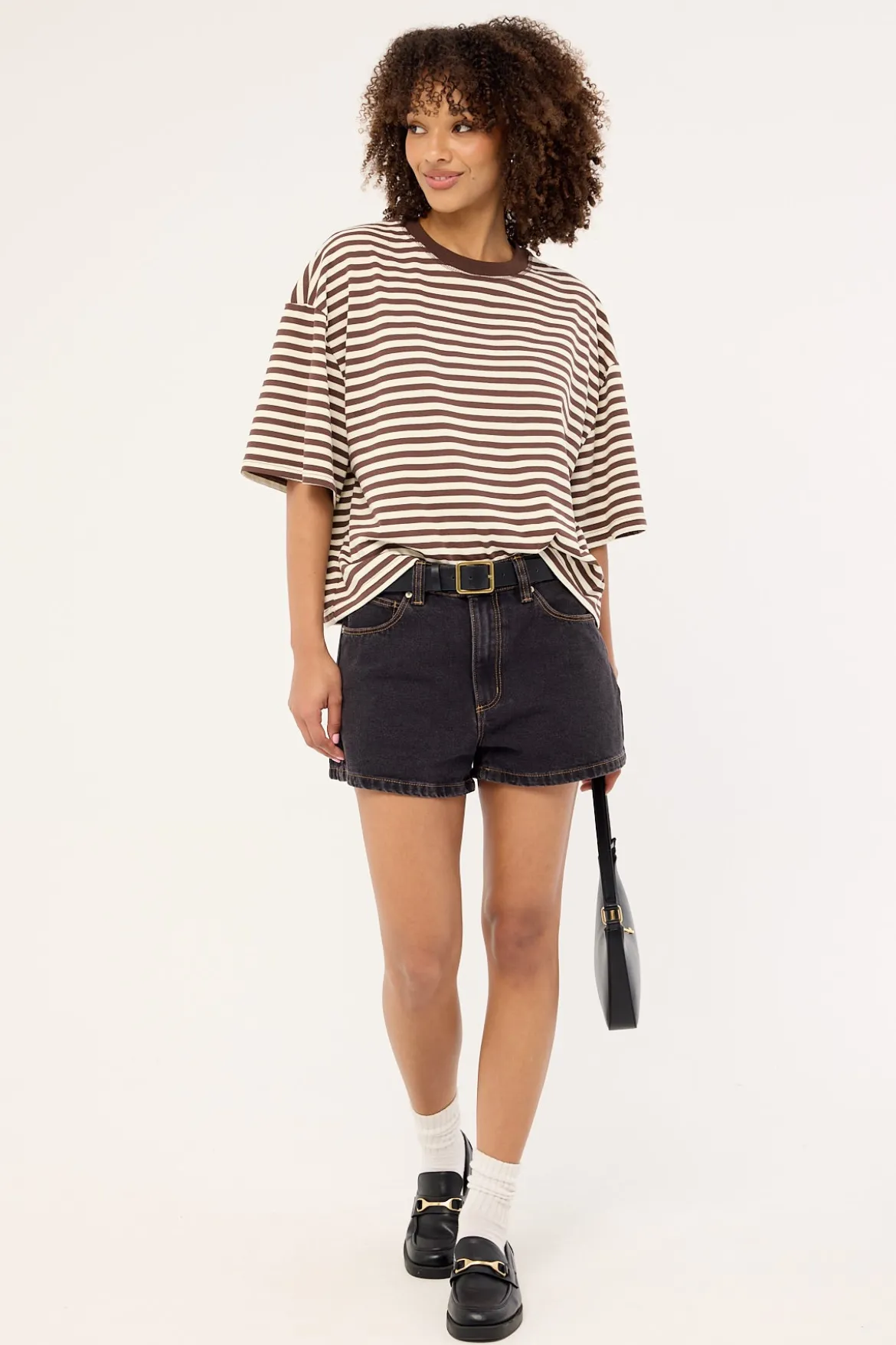 95 Mid Baggy Denim Short Cara