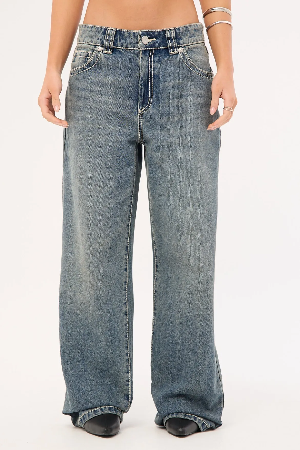 95 Mid Rise Baggy Jean Amber Washed Blue