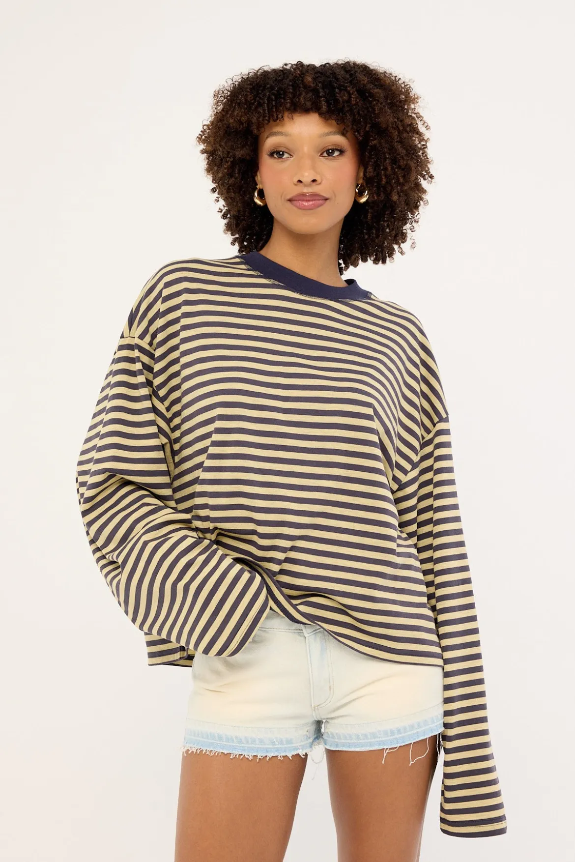 99 Short Angelica