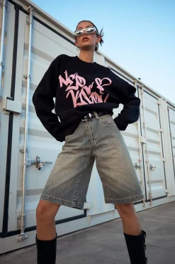 95 Super Baggy Jort Roxie