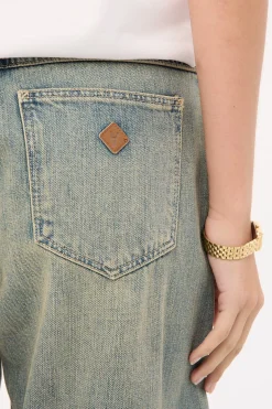 95 Super Baggy Jort Roxie