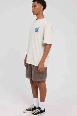 91 Wide Cord Beachshort Pigment Coffee