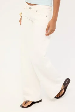 00 Wide Low Jean White RCY