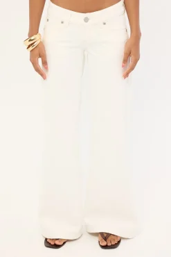 00 Wide Low Jean White RCY