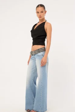00 Wide Low Rise Jean Kaia Worn Blue