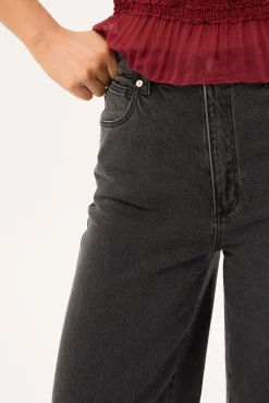 A 94 High & Wide Jean Charo Black