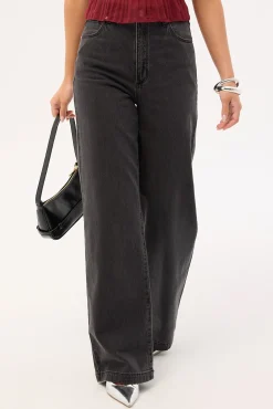 A 94 High & Wide Jean Charo Black