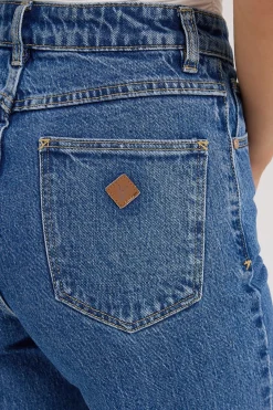 A 94 High Waisted Wide Jean Chantell Organic Blue