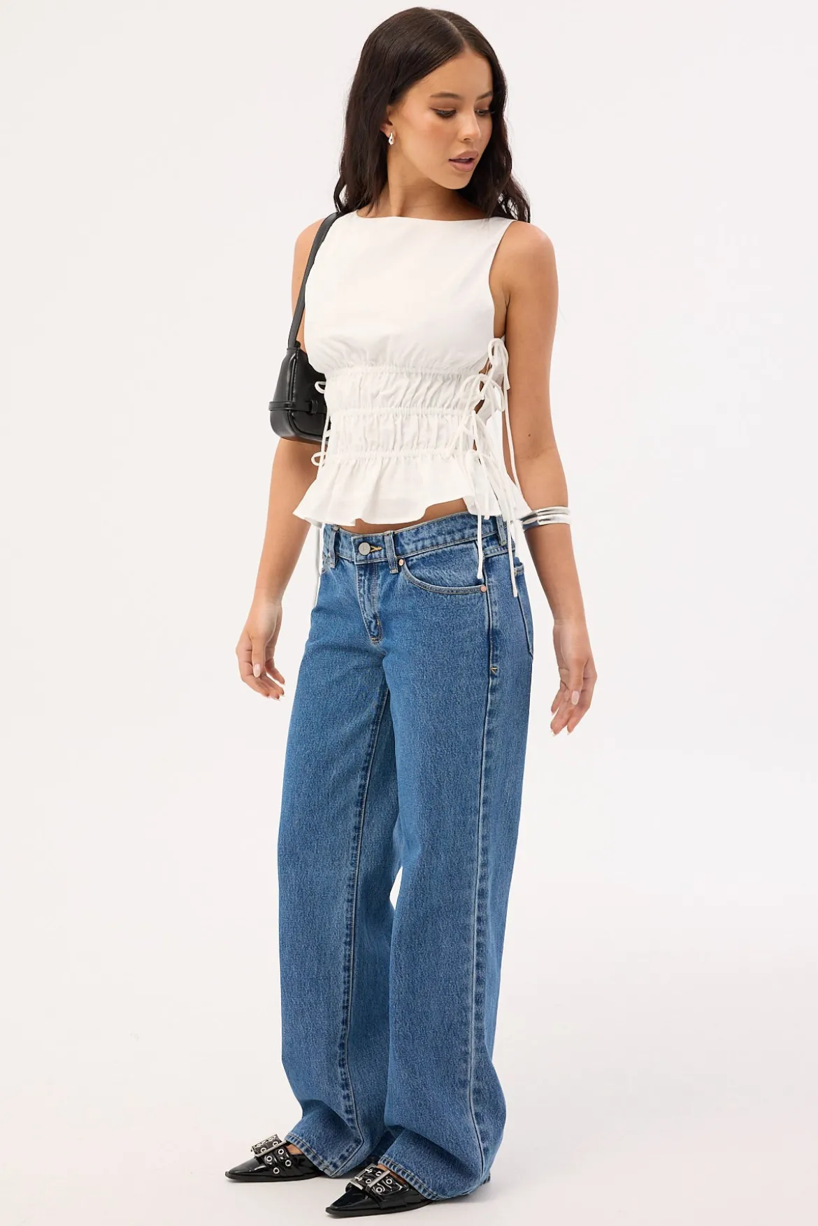 A 99 Low Rise Wide Jean Chantelle Blue Organic