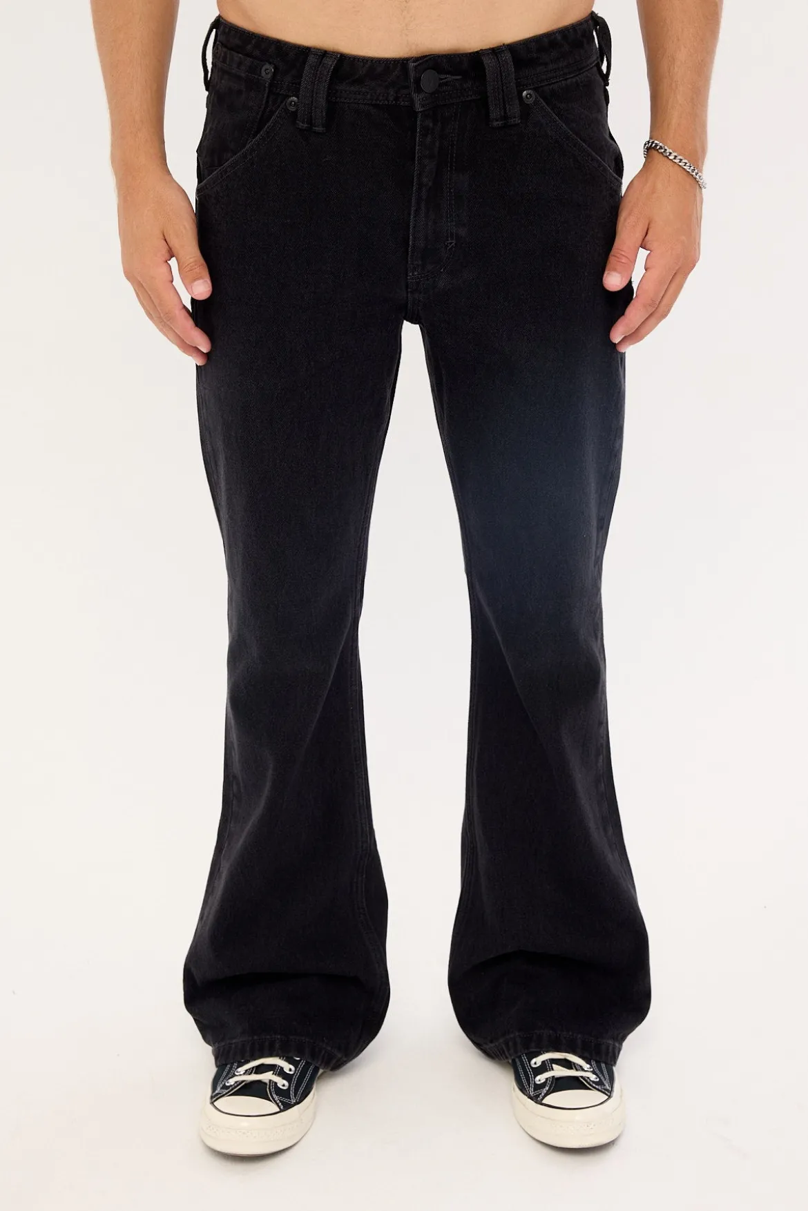 A4 Flare Skyler Washed Black