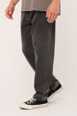 A4 Taper Bazza Jean Washed Black