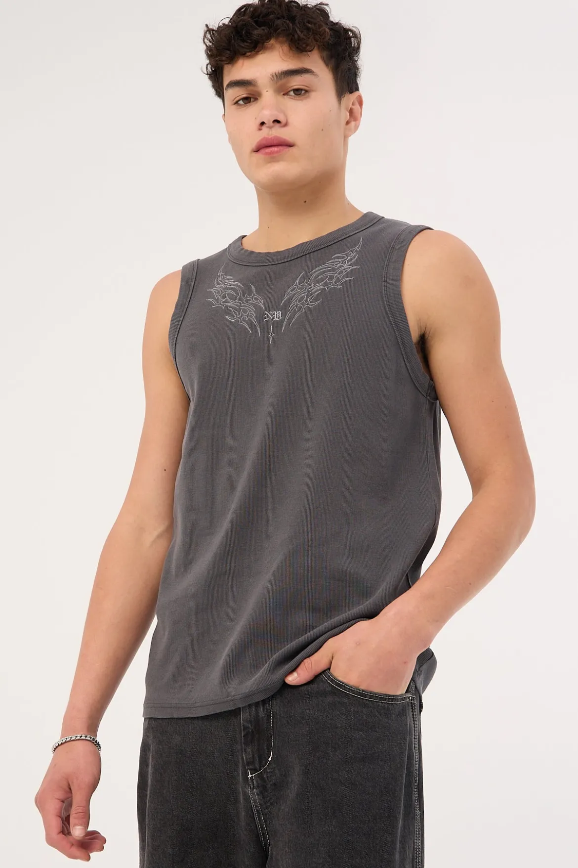 Aethera Bound Singlet Tank Washed Black