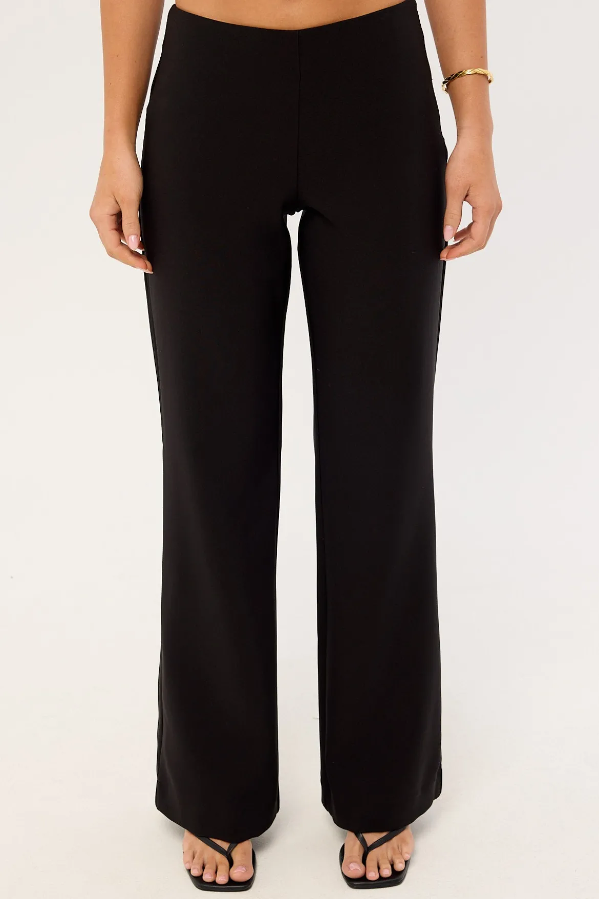 Alba Mid Rise Flare Pant Black