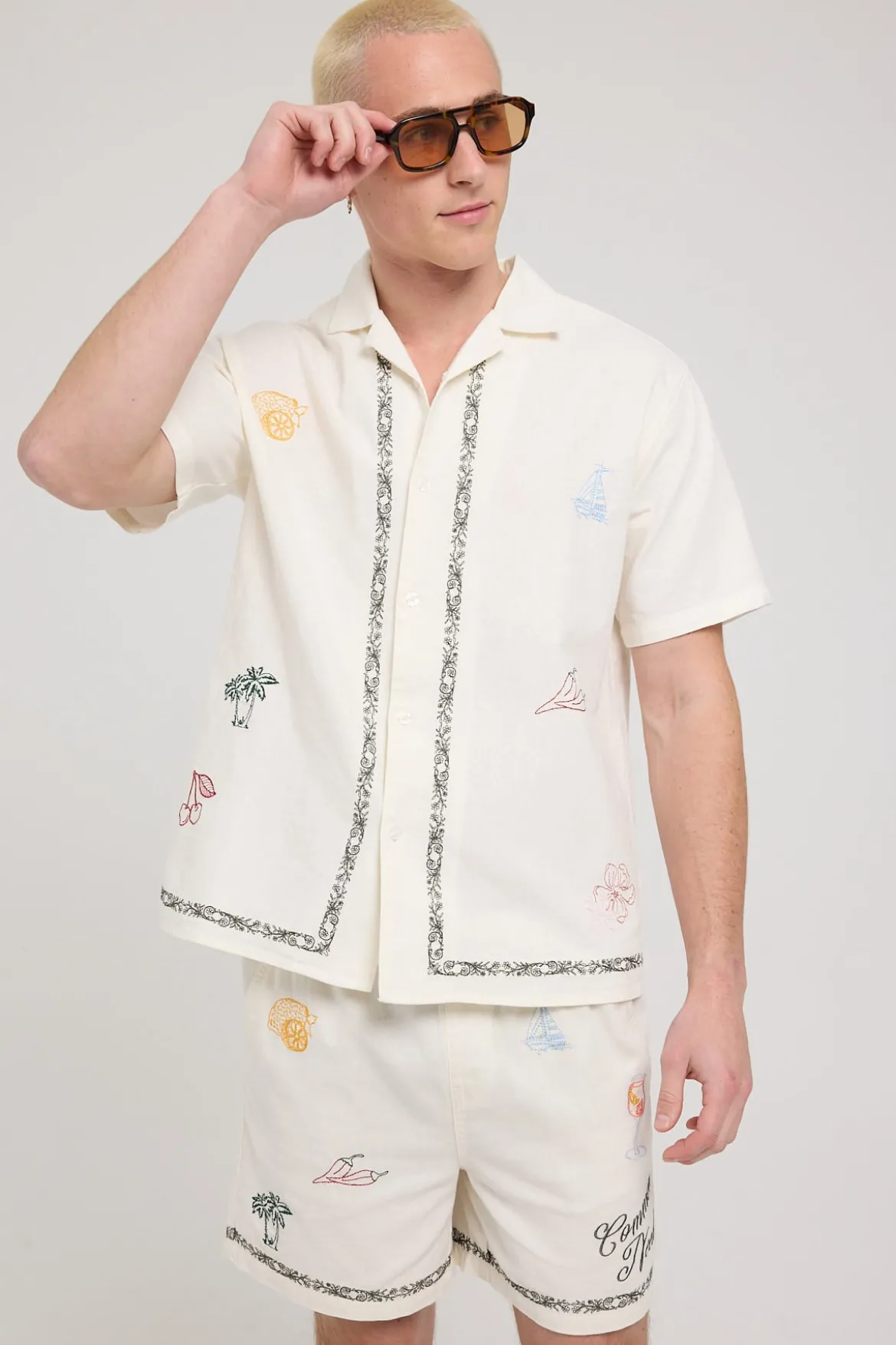 Amalfi Embroidered Short Ecru