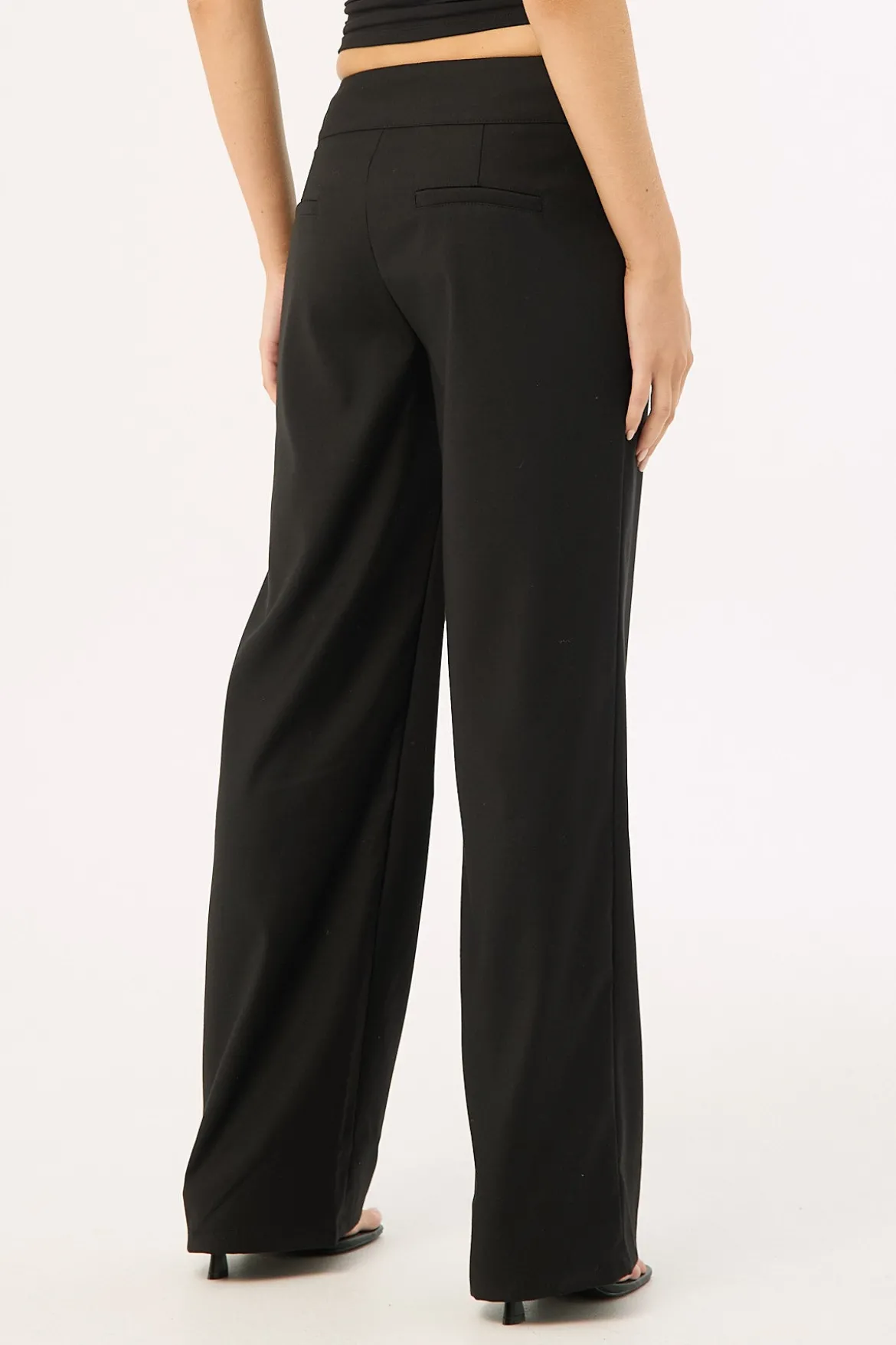 Anni Belted Pant Black