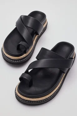 Armas Sandal Black