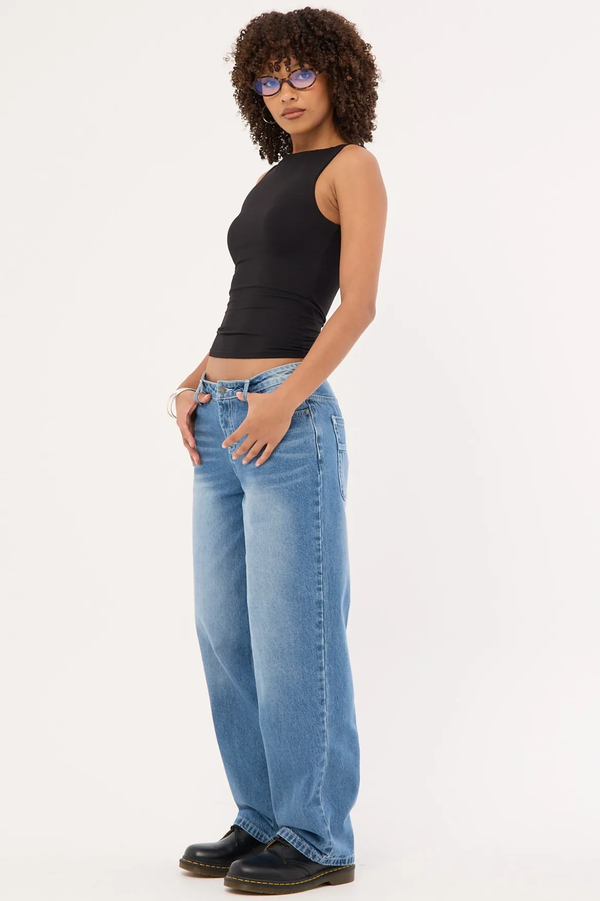 Bethany Baggy Low Rise Jean Blasted Middy Blue