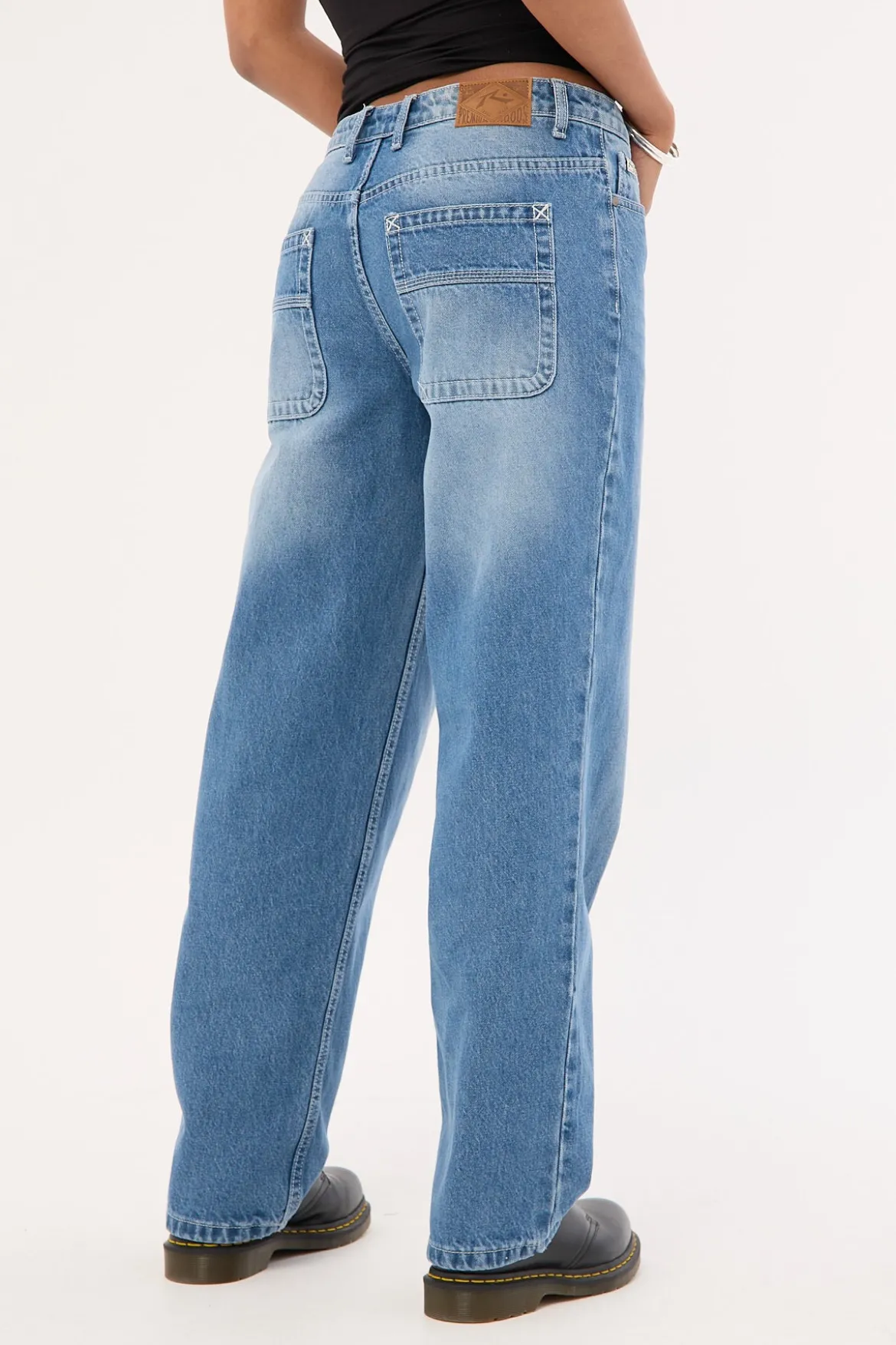 Bethany Baggy Low Rise Jean Blasted Middy Blue