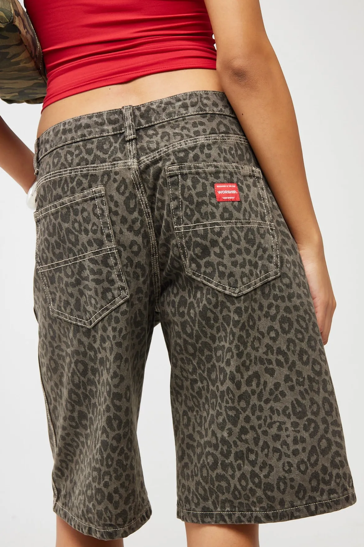 Big Baggy Short Leopard Smoke