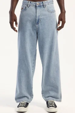 Big Dawgs Baggy Jean Worn Blue