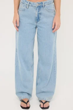 Billie Low Ambient Connection Embro Jean Ageless Blue