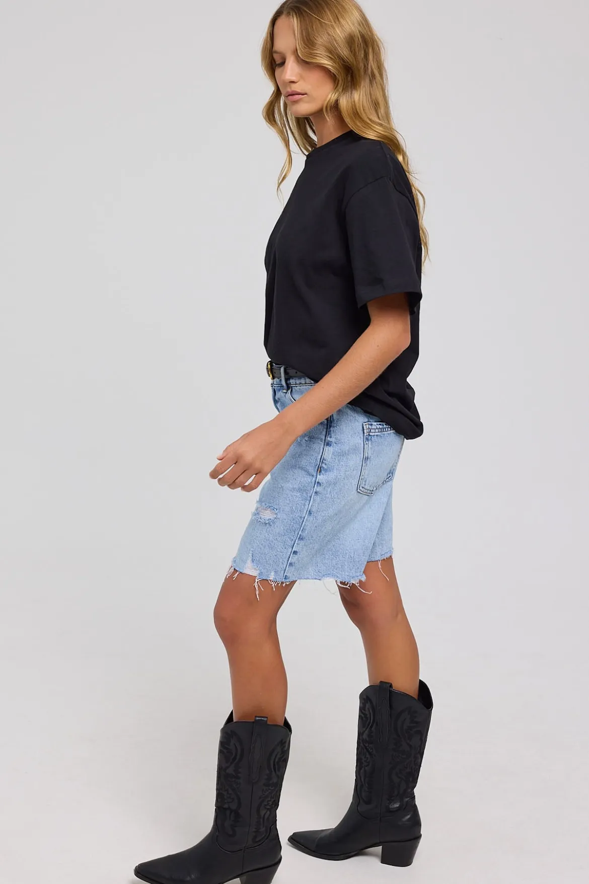 Billie Low Denim Short Tainted Blue