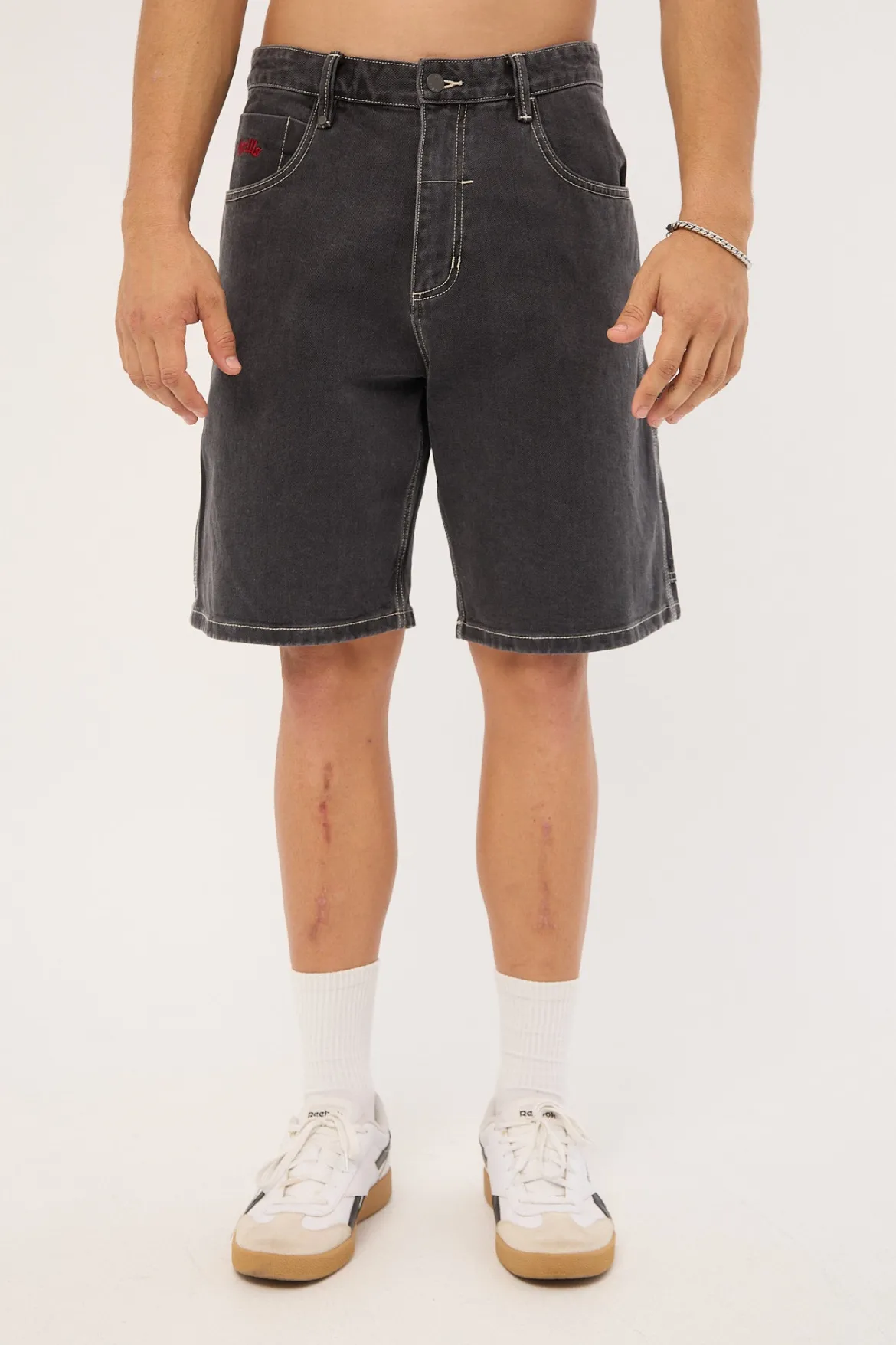 Bitten Twice Biggest Slacker Carpenter Short Black Fade