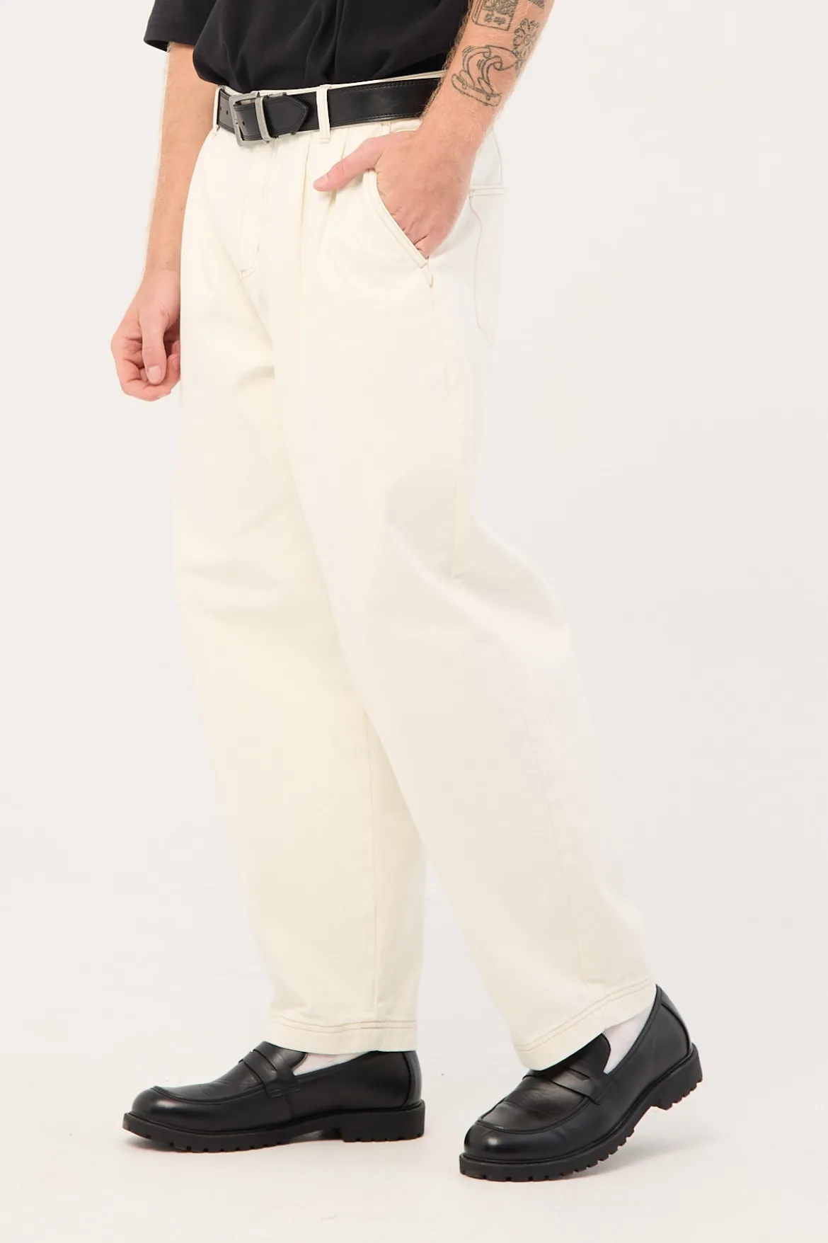Blanco Pleated Baggy Jean Ecru