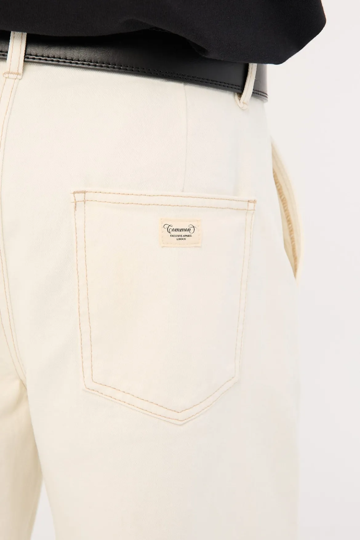 Blanco Pleated Baggy Jean Ecru
