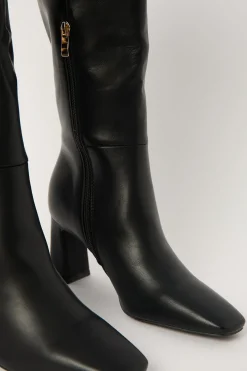 Blythe Boot Black