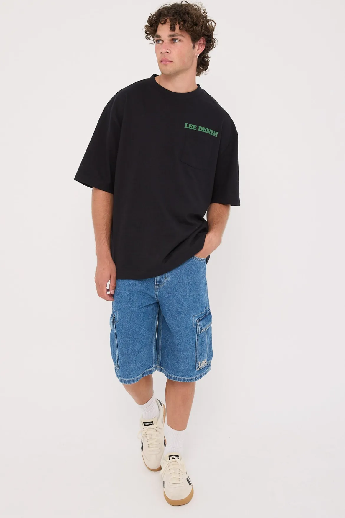 Box Cutter Pocket Tee Black