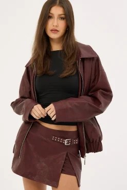Buckle Mid Rise PU Skort Burgundy