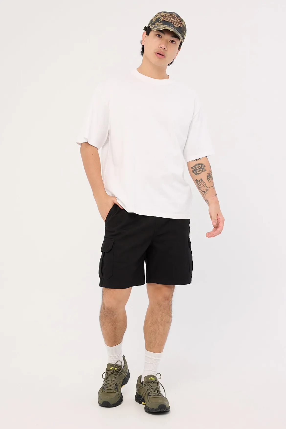 Bueno Elastic Cargo Short Black
