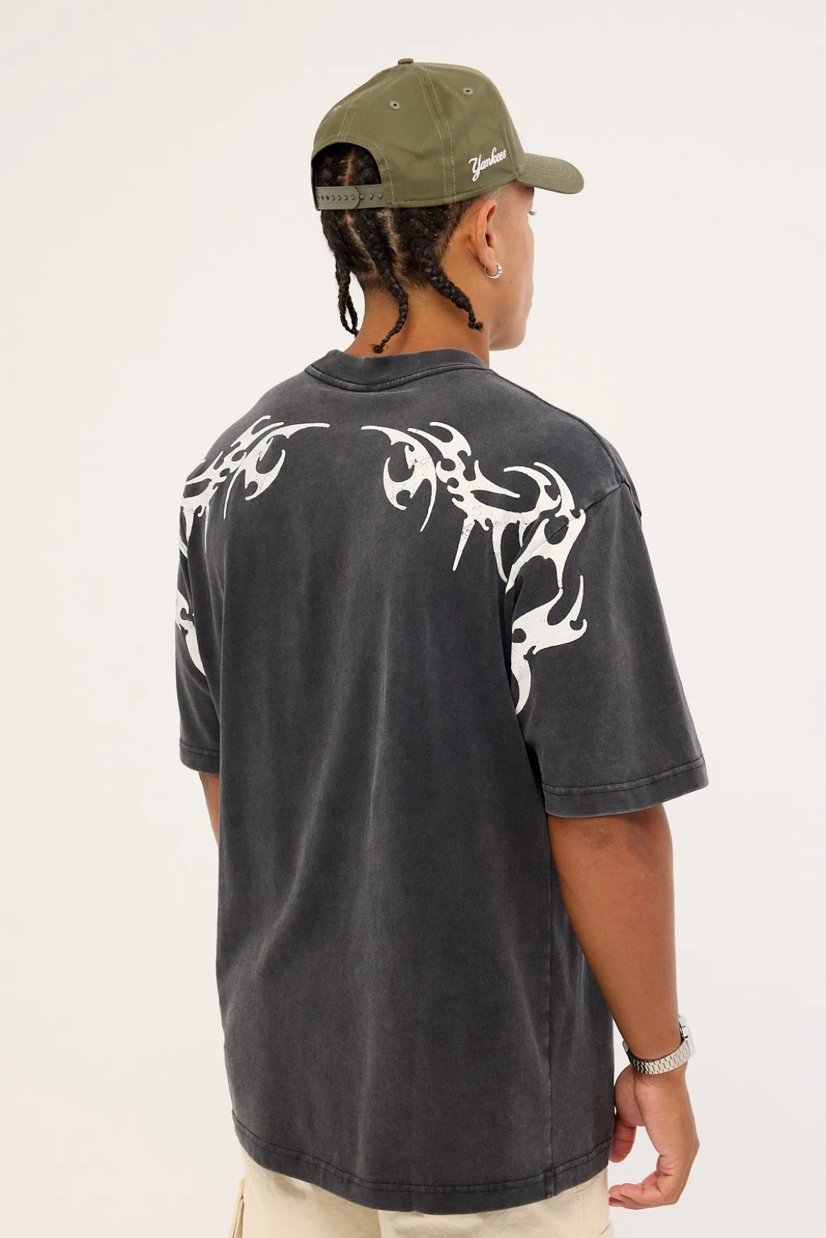Cagey Oversized Tee Mineral Black