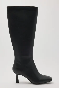 Candid Boot Black