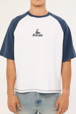 Chaotic State Embro Raglan Box Fit Oversize Cropped Tee White Petrol