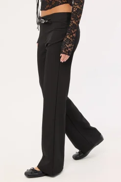 Charlie Low Rise Buckle Pants Black