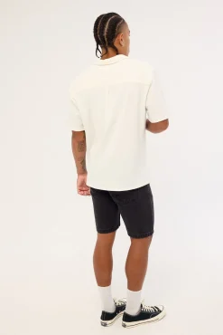 Chopped Hem Slim Straight Denim Short Aged Black