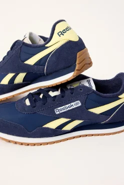 Classic Az Sneaker Vector Navy
