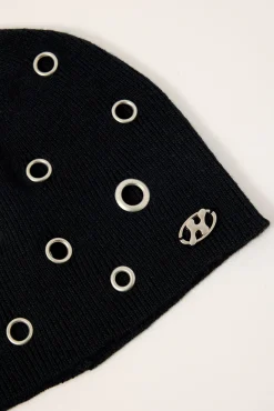 Coil Eyelet Beanie Black