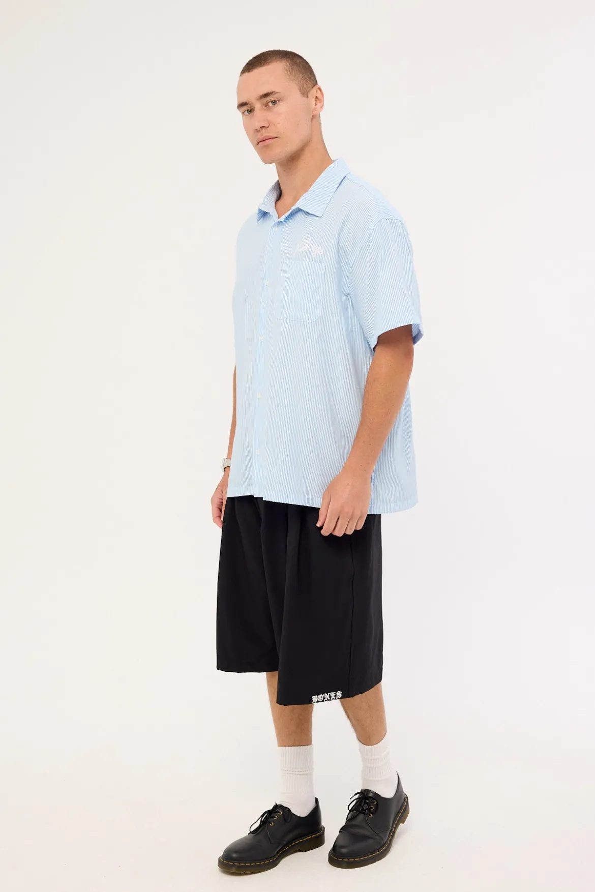 Crossbones Pleated Shorts Black