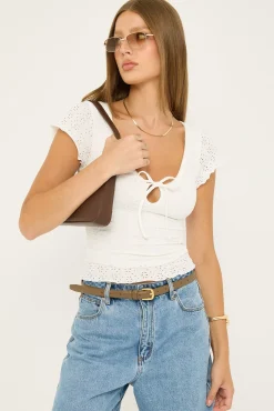 Dala Stretch Broderie Top White