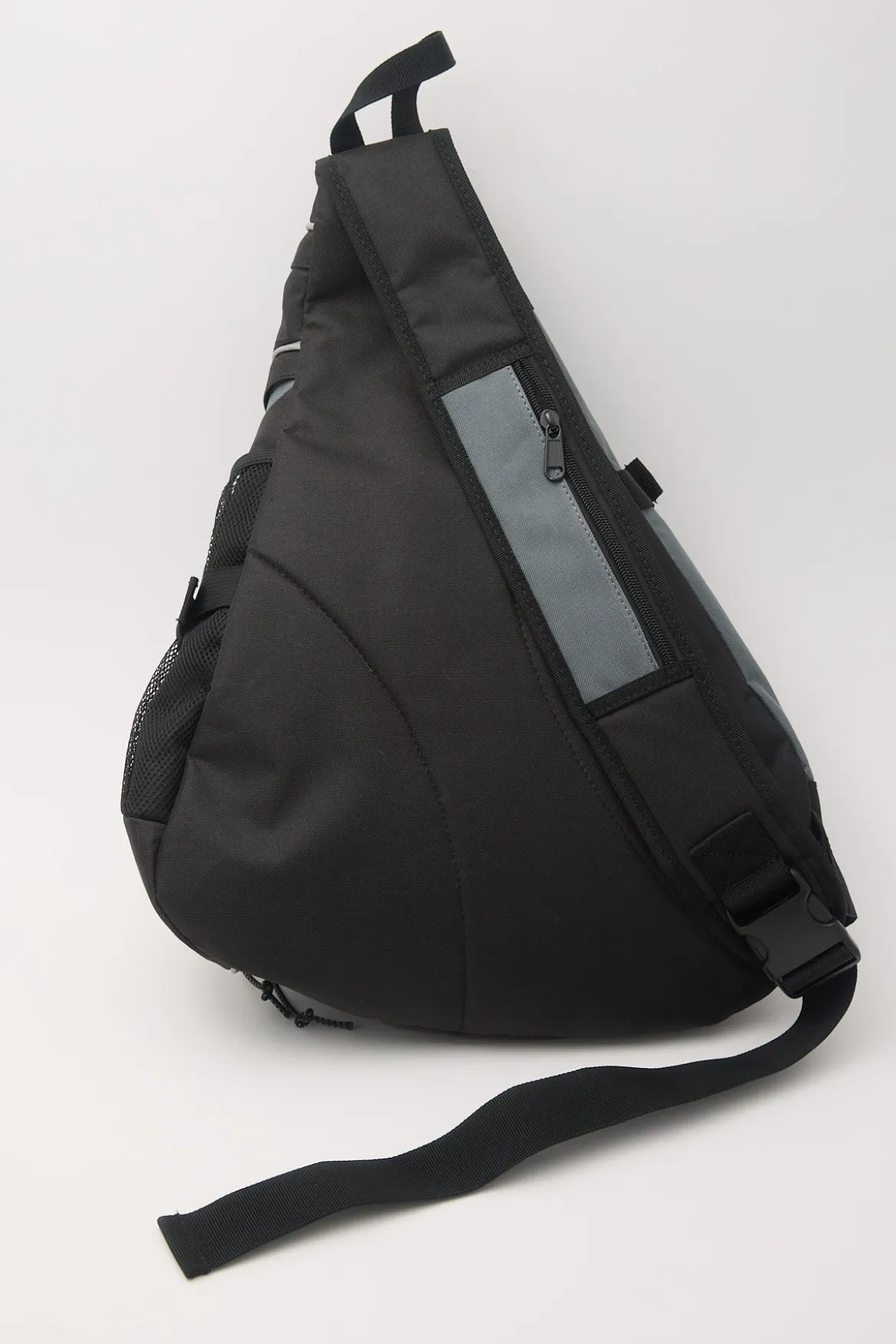 Dimension Sling Backpack Black